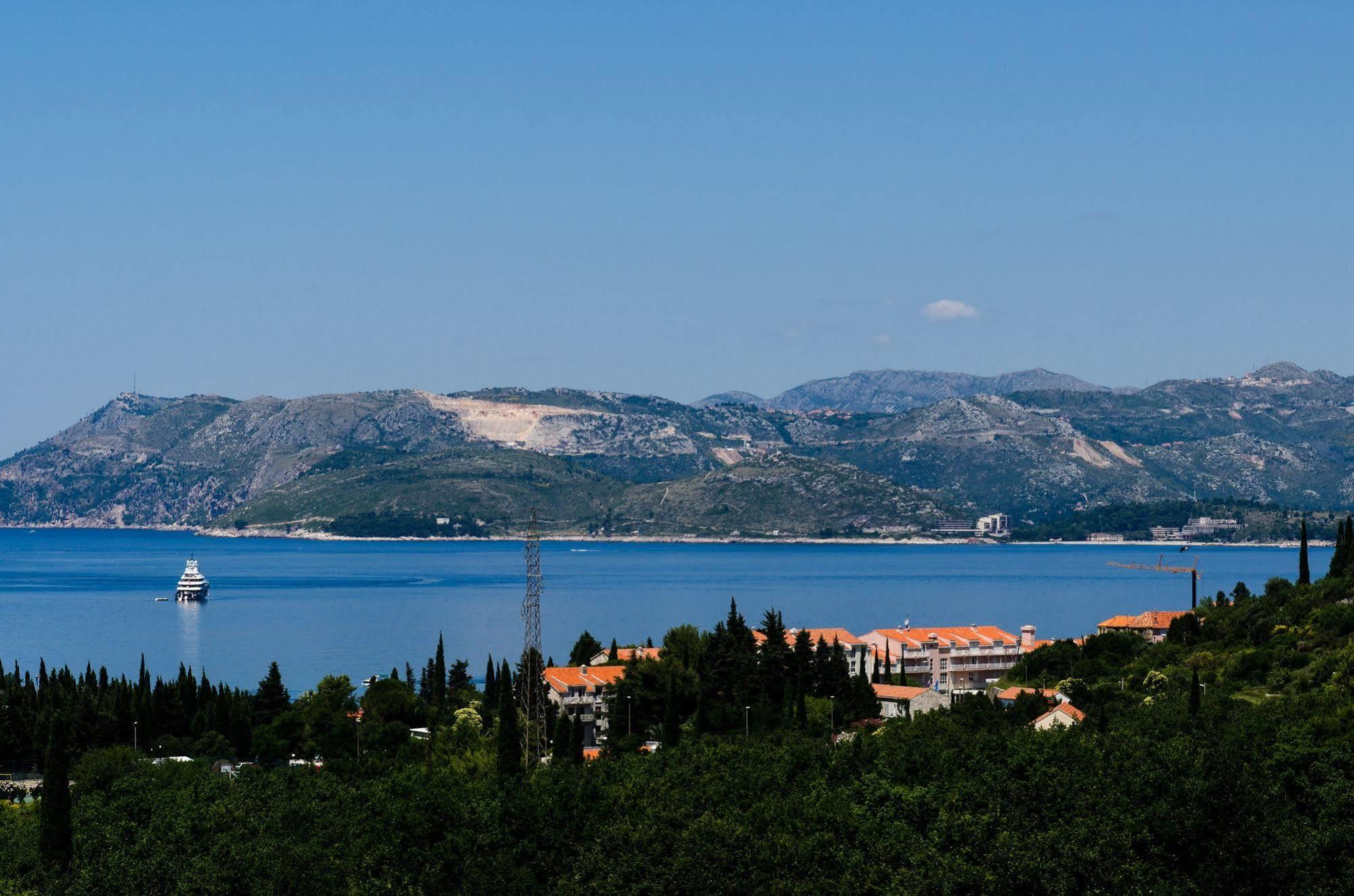 Arka * Cavtat